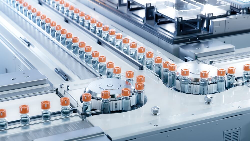 Transforming Pharma Operations: How IoT Drives Efficiency in Maintenance, Manufacturing, and the Supply Chain